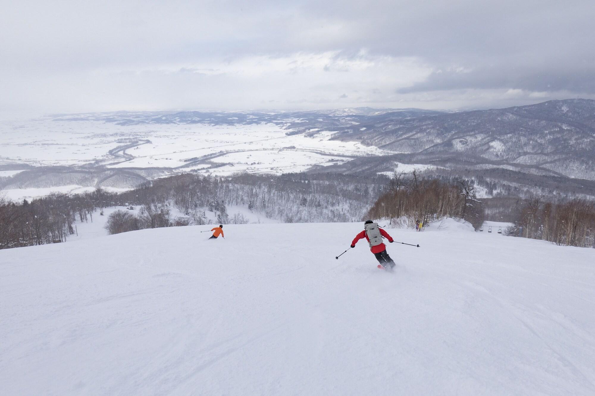 Hoshino Resorts Asahikawa Grand Hotel Exteriör bild